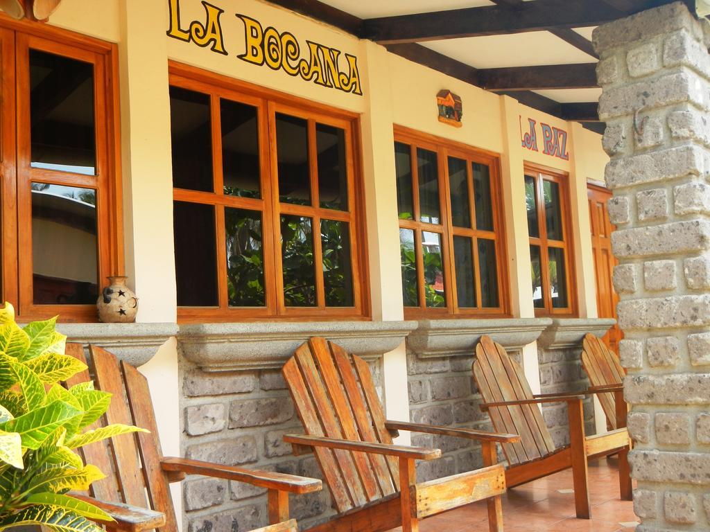 Punta Roca Surf Resort La Libertad Room photo