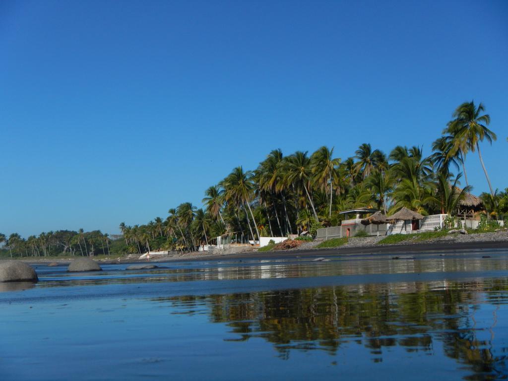 Punta Roca Surf Resort La Libertad Exterior photo